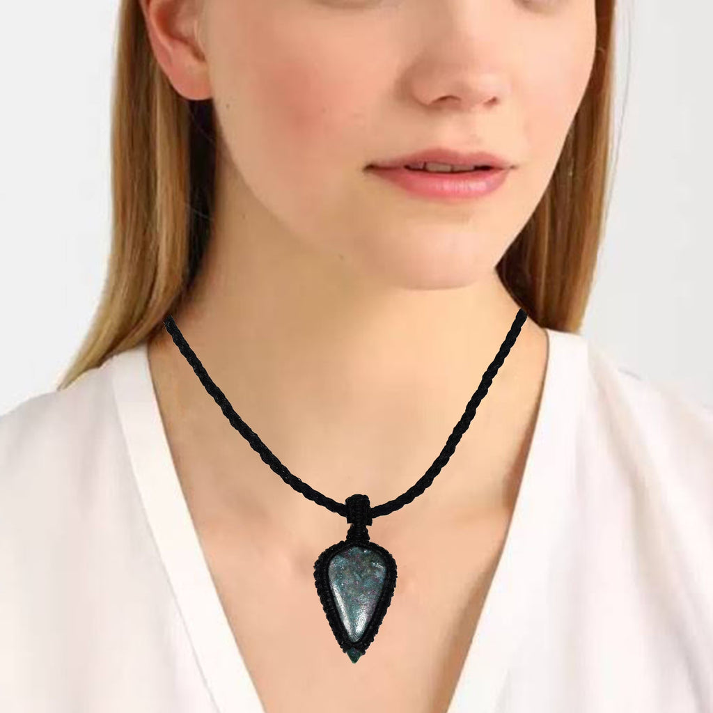 Ruby Zoisite Macrame Gemstone Necklace U8665