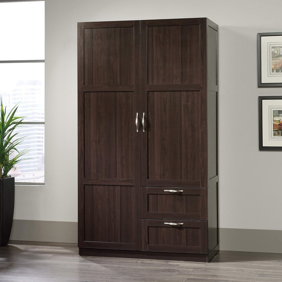 Large Storage Cabinet U370