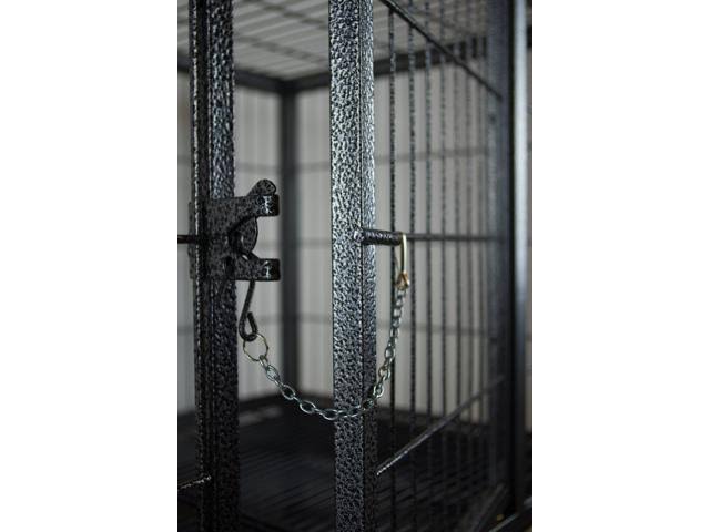 Pet Crate with Black Plastic Tray C13906
