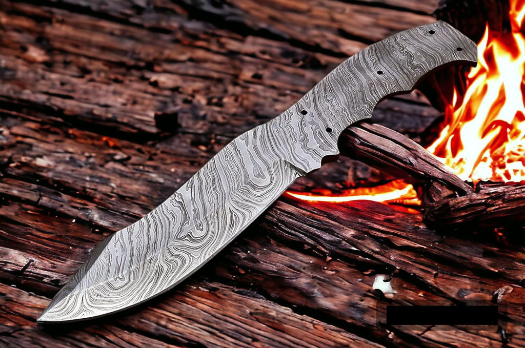 Damascus Steel Full Tang Blank Blade Knife C312