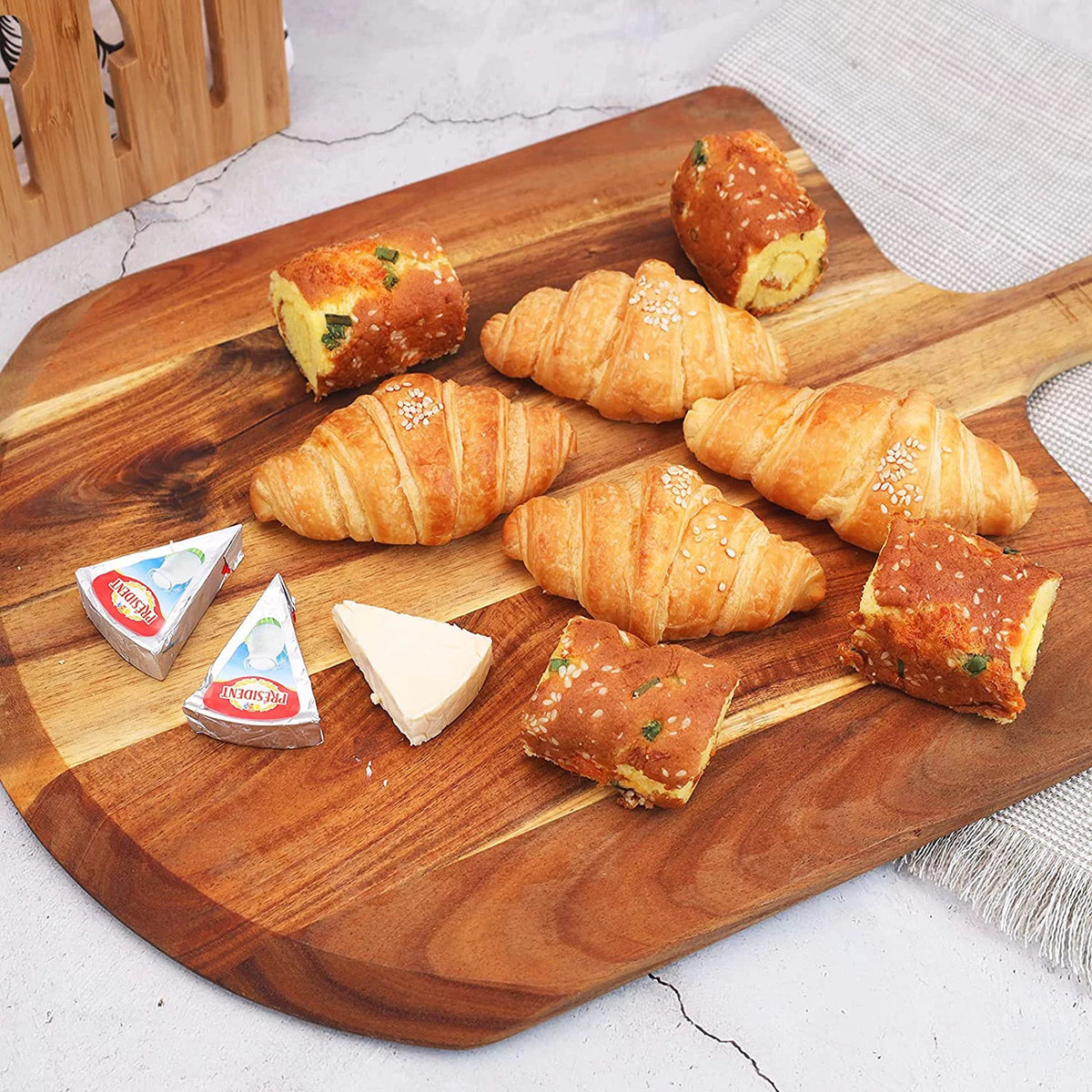Acacia Wood Pizza Board With Cutter A93972