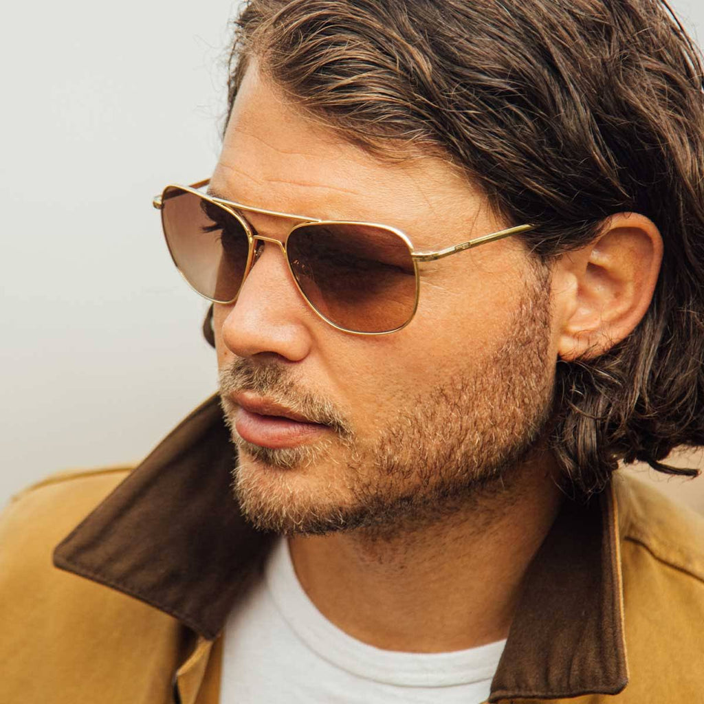 Aviator Bayonet Temple Sunglasses in Gold B27588