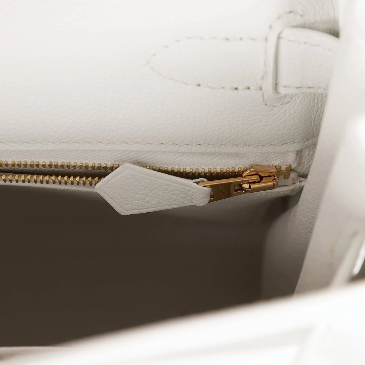 White Evercolor Leather Bag B213229