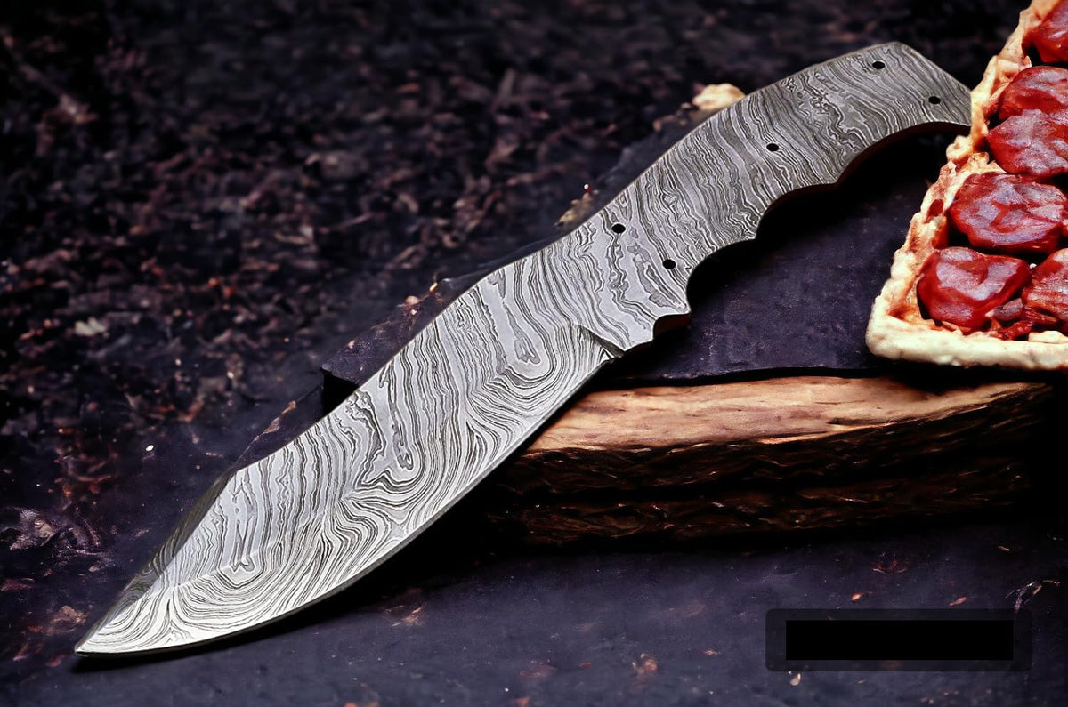 Damascus Steel Full Tang Blank Blade Knife C312