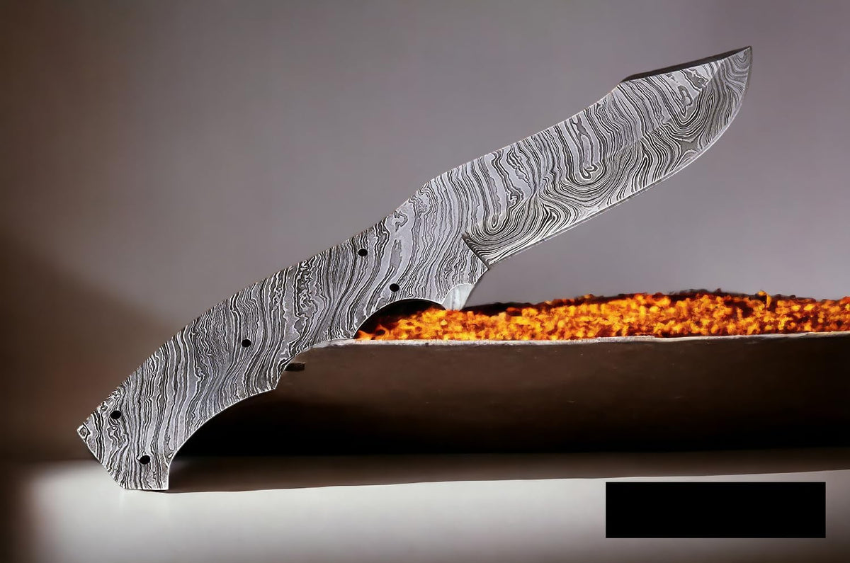 Damascus Steel Full Tang Blank Blade Knife C312