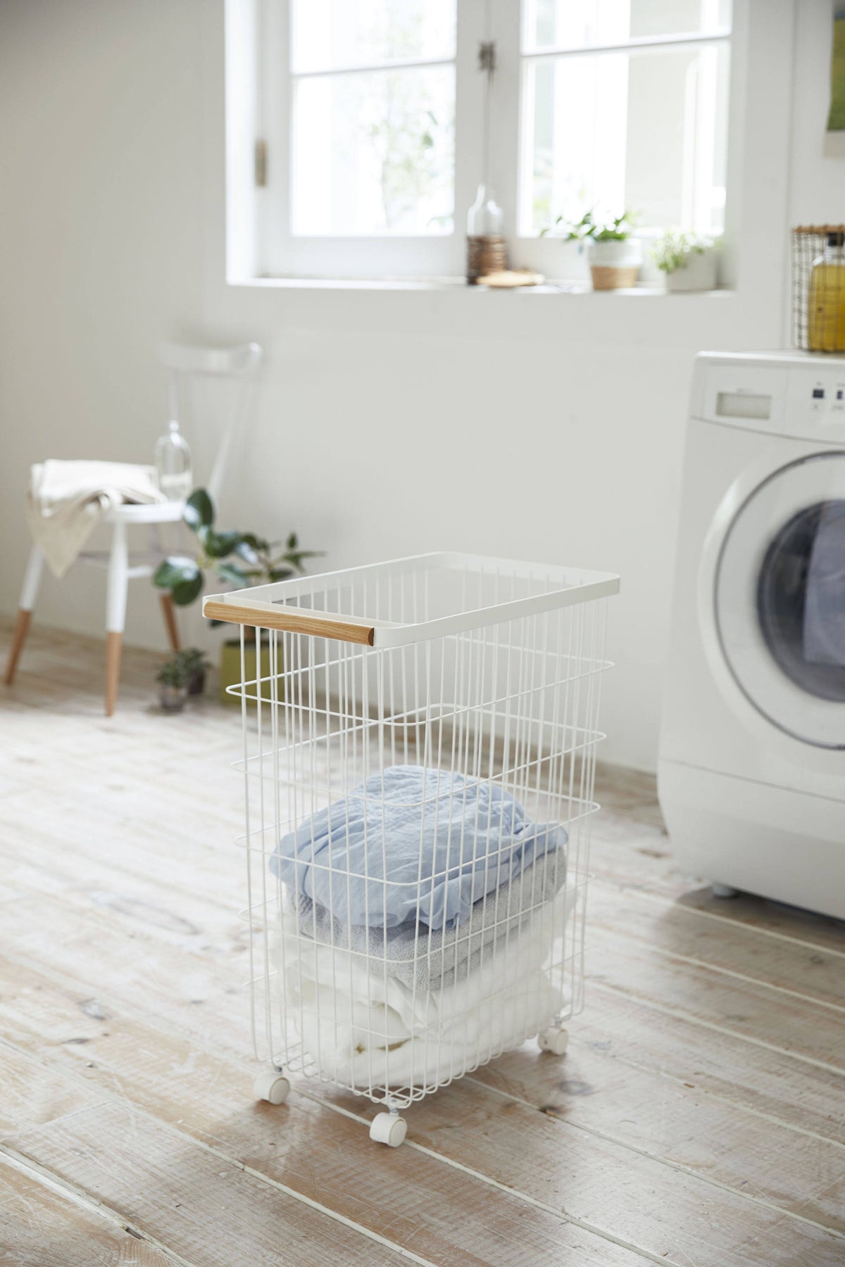 Slim Rolling Laundry Basket O61197