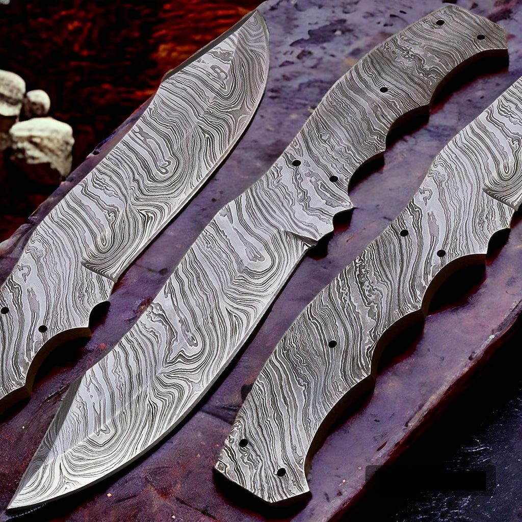 Damascus Steel Full Tang Blank Blade Knife C312