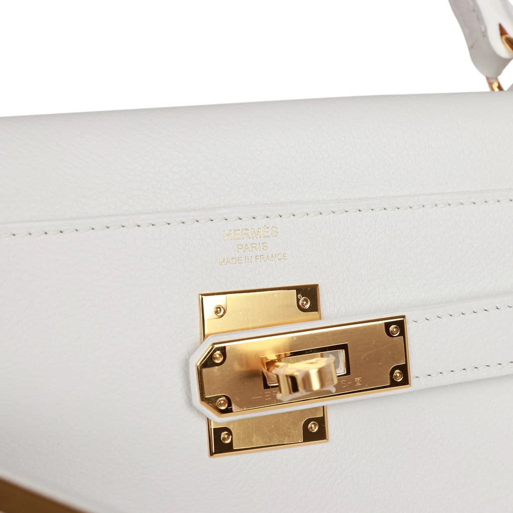 White Evercolor Leather Bag B213229