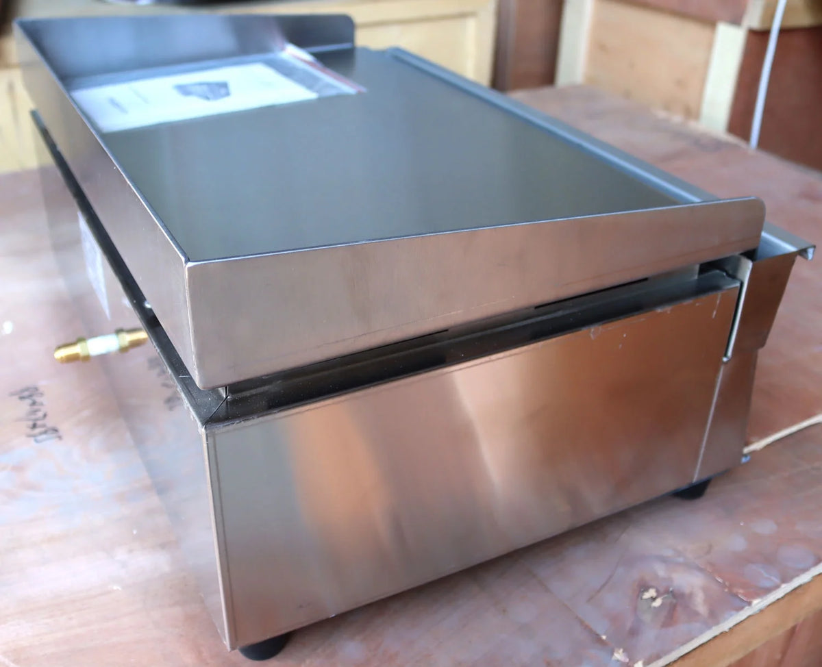 28.94" x 16.14" 2 Burner Propane Countertop Griddle Grill S41452